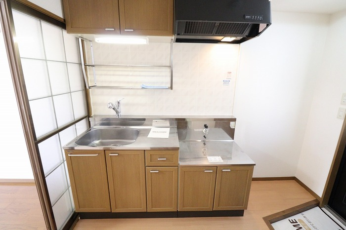 フローラ春日のキッチン|キッチン（浄水器一体型水栓）