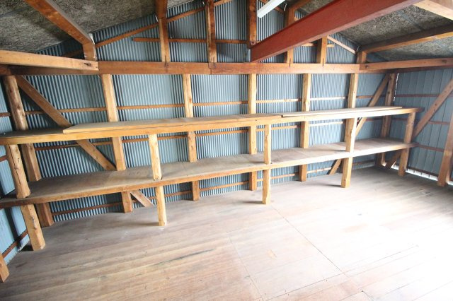 【収納】 | 安中町6丁目シャッター付きガレージ