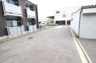 【周辺】 | 安中町6丁目シャッター付きガレージ