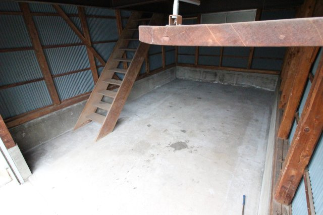 【内装】 | 安中町6丁目シャッター付きガレージ