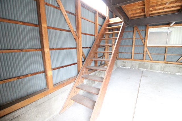 【内装】 | 安中町6丁目シャッター付きガレージ