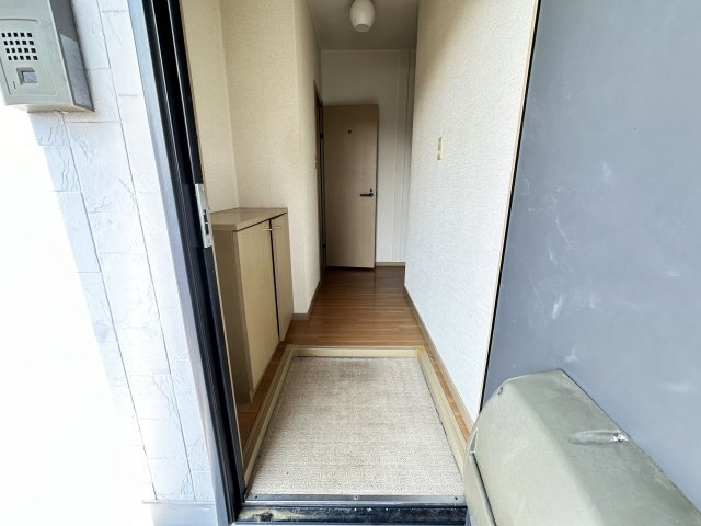 カーサ150　B棟の玄関