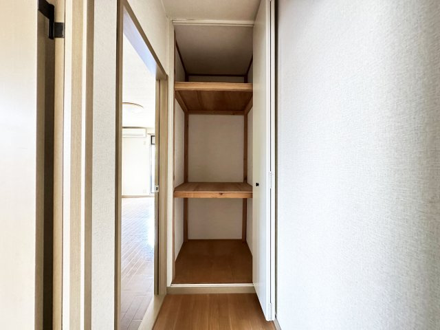 カーサ150　B棟の収納