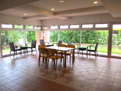 【エントランス】 | アイズグランデ | オシャレなエントランスロビーです