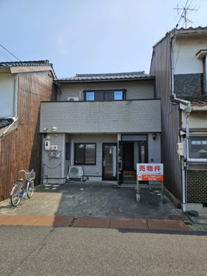 【外観】 | 鳥取市行徳1丁目戸建て