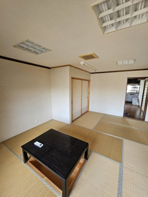 【居間・リビング】 | 鳥取市行徳1丁目戸建て