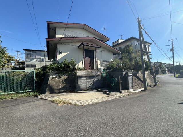 野田市堤台　売地　55坪の外観|隣地との距離が広く、隣近所に気遣うことなく暮らせそうです♪