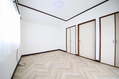 【内装】 | 風と春色のルピシア