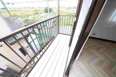 【バルコニー】 | 風と春色のルピシア