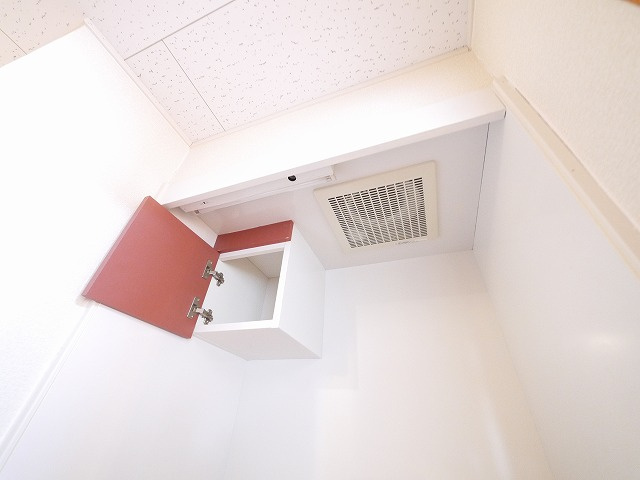 レオパレスオアシスのキッチン|キッチンです