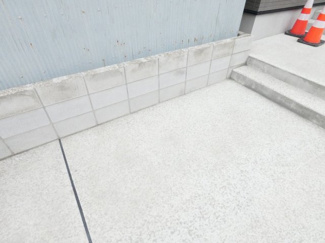 【駐車場】 | Southern Gate