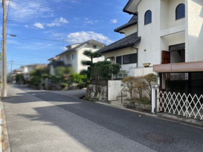 【前面道路含む現地写真】 | 大津市朝日2丁目15-10　中古戸建 | 2024年10月　撮影
