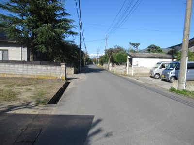 【前面道路含む現地写真】 | 能代市河戸川新屋布・売地