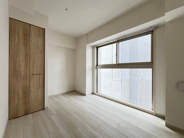 アーバネックス南森町EASTの洋室