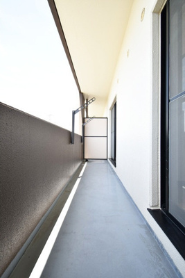 【バルコニー】 | カンファート三潴