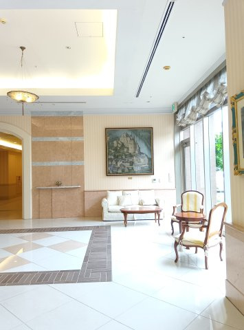 ザ・レジデンス芦屋スイート　マリーナ・テラス棟のロビー