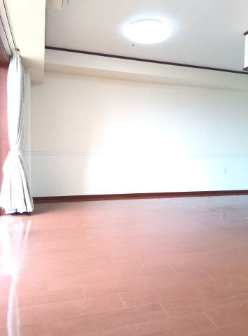 ザ・レジデンス芦屋スイート　マリーナ・テラス棟の居間・リビング