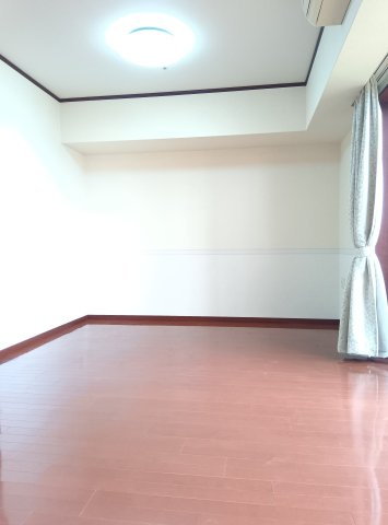 ザ・レジデンス芦屋スイート　マリーナ・テラス棟の居間・リビング