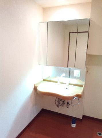 ザ・レジデンス芦屋スイート　マリーナ・テラス棟の洗面所