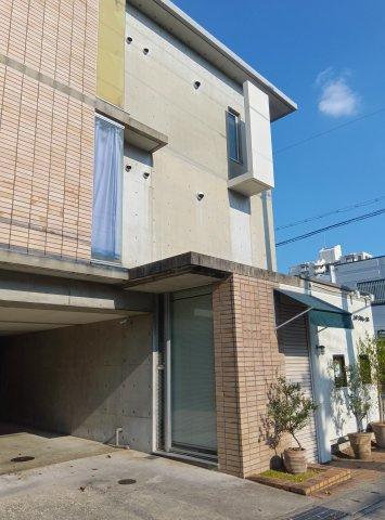 アプローズ森の外観
