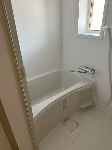 ハイツ山の手の浴室