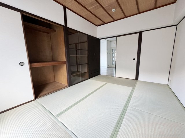 御影ハイツの収納