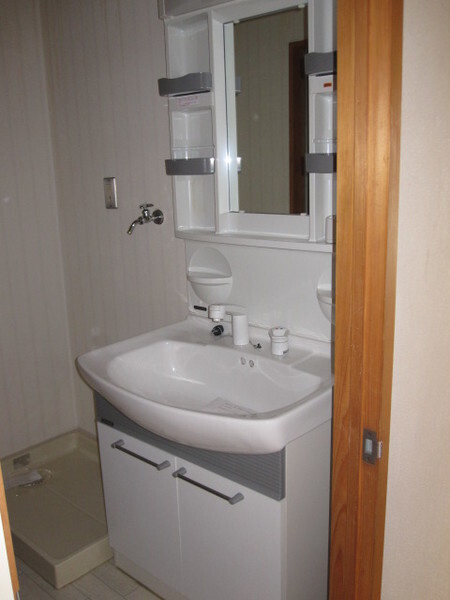 コーポ丑之助の洗面所