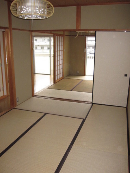 コーポ丑之助の和室