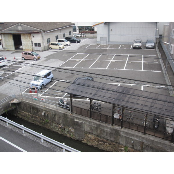 コーポ丑之助の展望