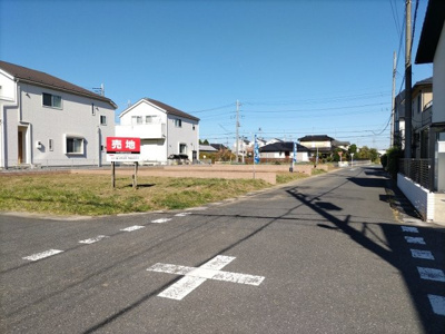 【前面道路含む現地写真】 | 伊奈町内宿台２丁目　売地３区画