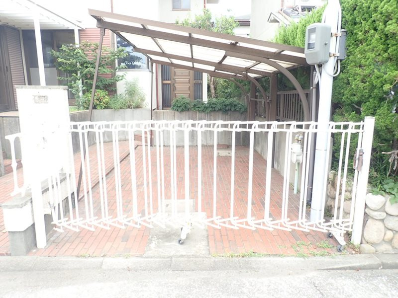 潮見町貸家の外観