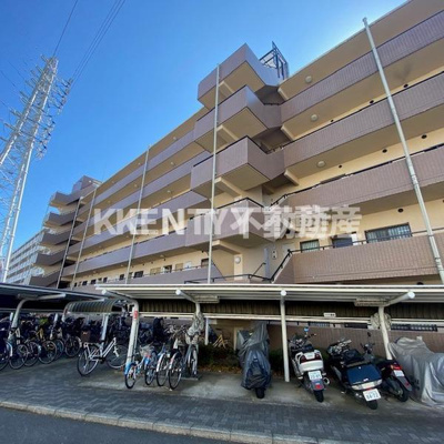 【エントランス】 | ジョイフルハイツ黒川 | ゆとりのあるエントランスです