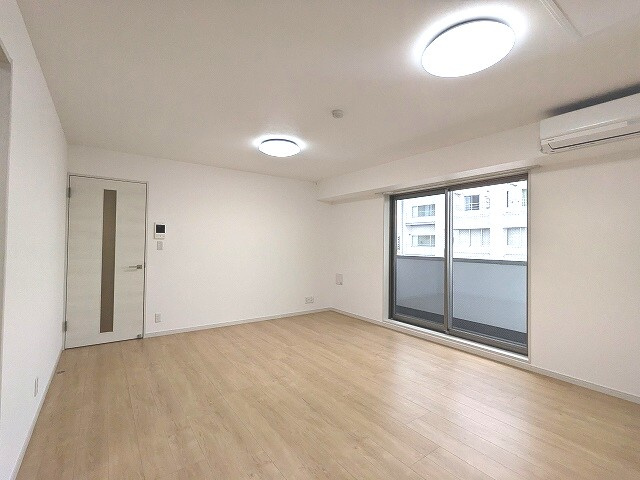カルム浅草馬道の居間・リビング