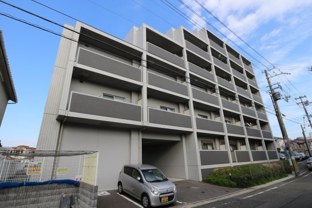 西舞子壱番館