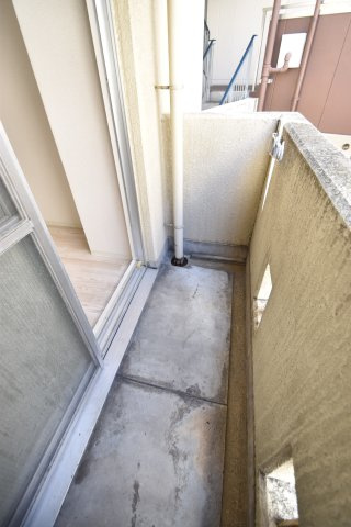 大阪市都島区中野町１丁目の賃貸マンションのバルコニー