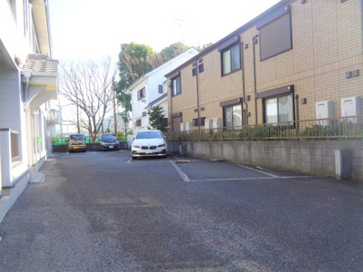 【駐車場】 | グリーンハウス