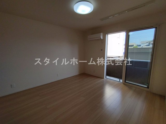 ファームヴィレッジ三番館の居間・リビング