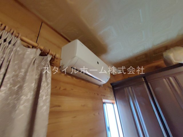 神野新田町クノ割貸家の内装