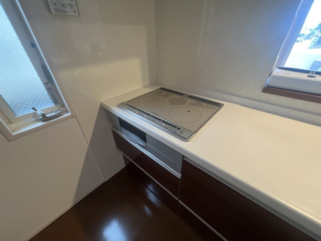 アネシス御立のキッチン