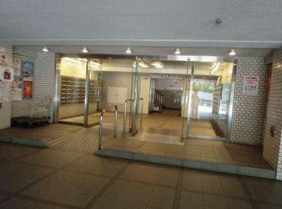 【エントランス】 | メゾン覚王山月宮殿