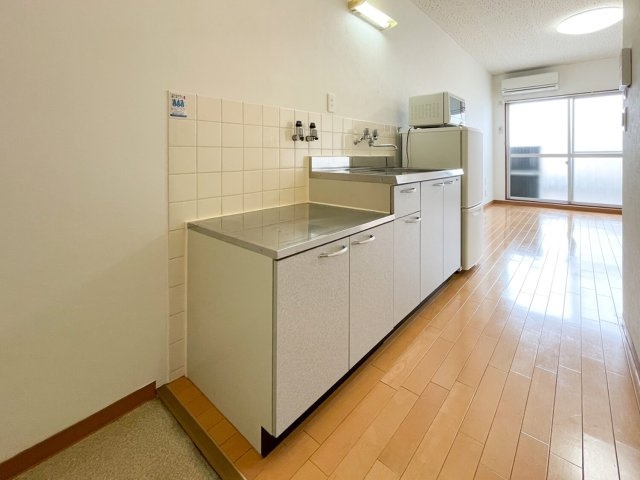 ファーストビルのキッチン|現在入居中の為、違うお部屋の写真です。
