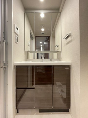 【独立洗面台】 | オープンレジデンシア北綾瀬プレイス | 月額管理料無料！賃貸管理はアブレイズパートナーズにお任せを！