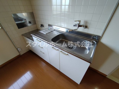 【キッチン】 | サンハイムみどりB | 別部屋写真です。