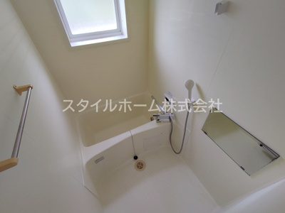 【浴室】 | サンハイムみどりB | 別部屋写真です。