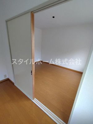 【内装】 | サンハイムみどりB | 別部屋写真です。