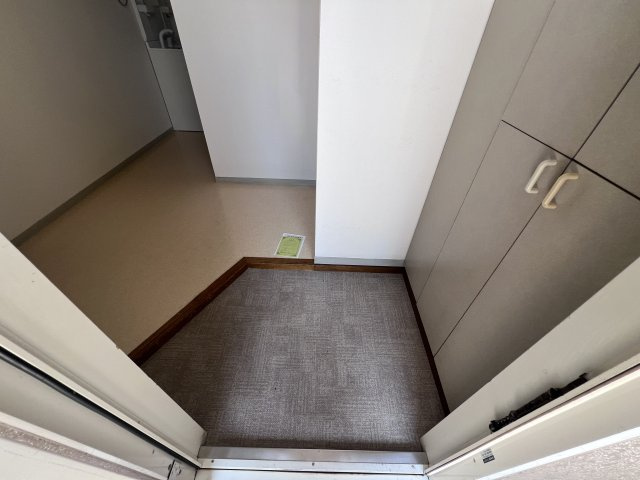 サンシャイン池上の玄関