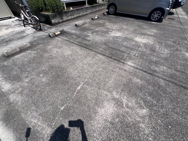 サンシャイン池上の駐車場