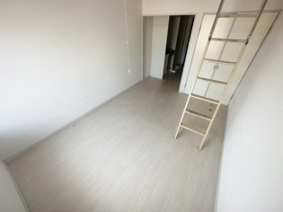 ステラパレスの居間