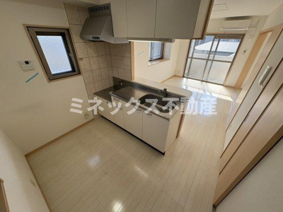 【キッチン】 | ユーミーラウレア