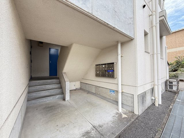 コーポ一宮Ⅰのエントランス